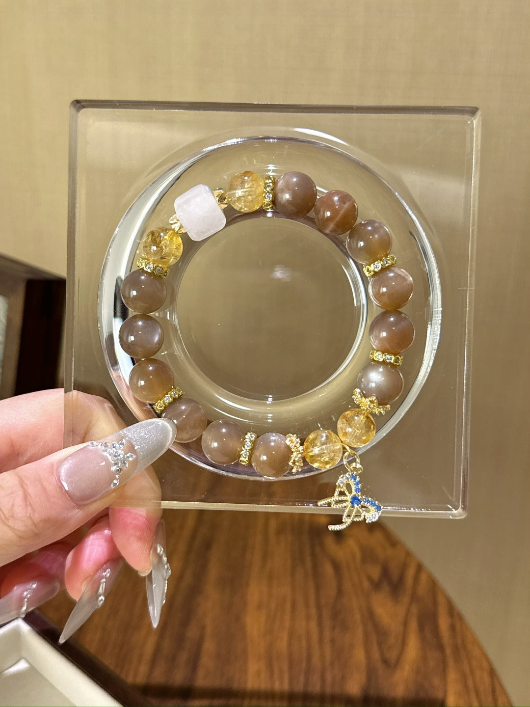 ▫️▪️ Golden backbone yellow tower crystal powder crystal sugar cube bracelet